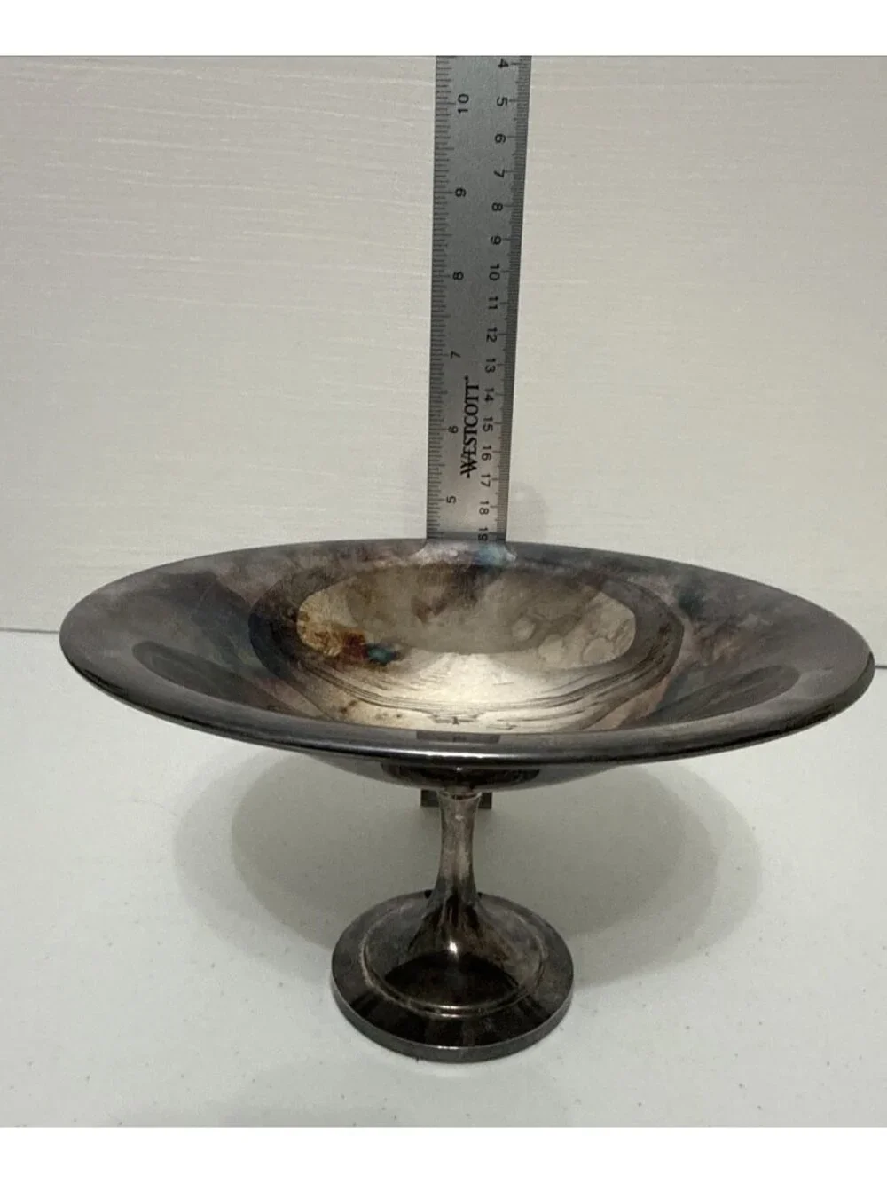 Vtg Oneida Silverplate Pedestal Compote Candy Nut Dish USA Holiday Collectible